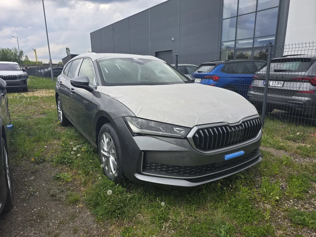 Skoda Superb Drive (2026) - zdjęcie 1